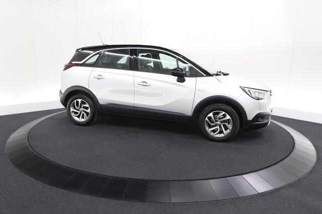Opel Crossland X 130 Turbo Innovation | Camera | Dodehoekdetectie | Apple Carplay | Navigatie