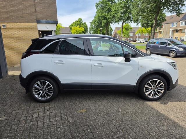 Opel Crossland X 1.2 Turbo Innovation Automaat / Airco clima/ Navigatie/ Cruise/ Apple carplay/ Camera/ PDC/ Headup display/ LED/ LMV