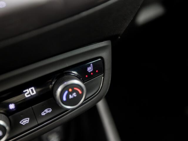 Opel Crossland X 1.2 Turbo Innovation (APPLE CARPLAY, GROOT NAVI, CLIMATE, STUUR/STOELVERWARMING, 360 CAMERA, SPORTSTOELEN, KEYLESS, GETINT GLAS, CRUISE, NIEUWSTAAT)