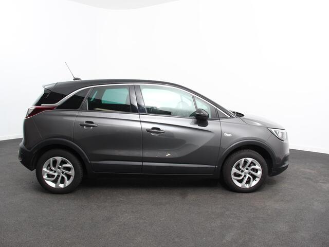 Opel Crossland X 1.2 Turbo Innovation Climate control Cruise control Lichtmetalen velgen Navigatie Apple Carplay/ Android Auto Parkeersensoren Camera Trekhaak Stoelverwarming