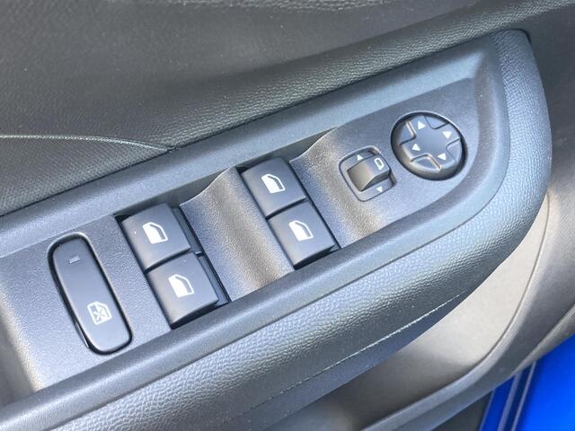 Opel FRONTERA Electric Edition 44 kWh | Navigatie | Achteruitrijcamera | Stoel + stuurwielverwarming | Cruise Control | Voorruitverwarming |