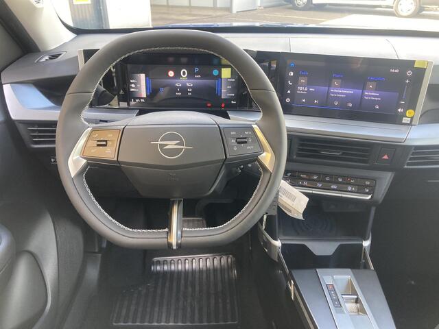 Opel FRONTERA Electric Edition 44 kWh | Navigatie | Achteruitrijcamera | Stoel + stuurwielverwarming | Cruise Control | Voorruitverwarming |