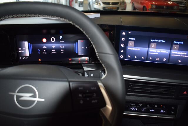 Opel FRONTERA AUTOMAAT 1.2 Turbo Hybrid GS