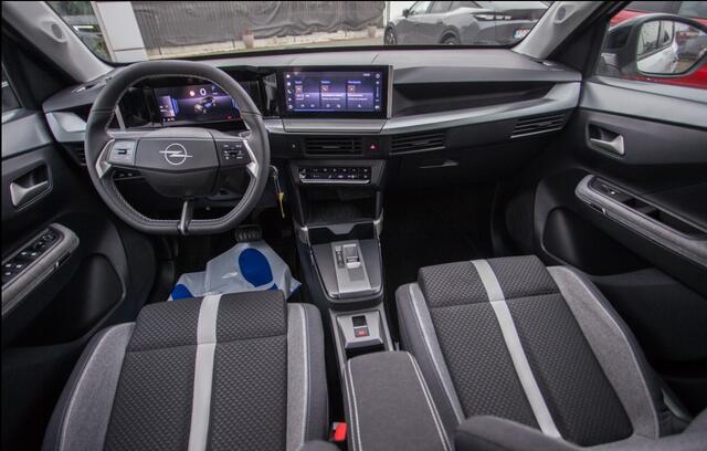 Opel FRONTERA 1.2 Turbo Hybrid GS 145PK Camera/Navi/Stoel+stuur en voorruit verwarming.