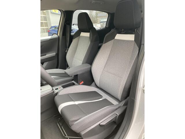 Opel FRONTERA 1.2 Turbo 145pk Hybrid GS | Navigatie | Camera | DEMO | Cruise Control | Parkeersensoren voor + achter | Climate Control | Stoel/ Stuur & Voorruitverwarming | 7 Persoons |