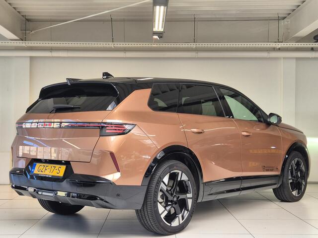 Opel Grandland Electric GS 82 kWh Head-Up Display | Panoramisch-Schuif/Kanteldak| 360° Camera | Navigatie | Stoel/Stuurverwarming | Apple Carplay/Android Auto |