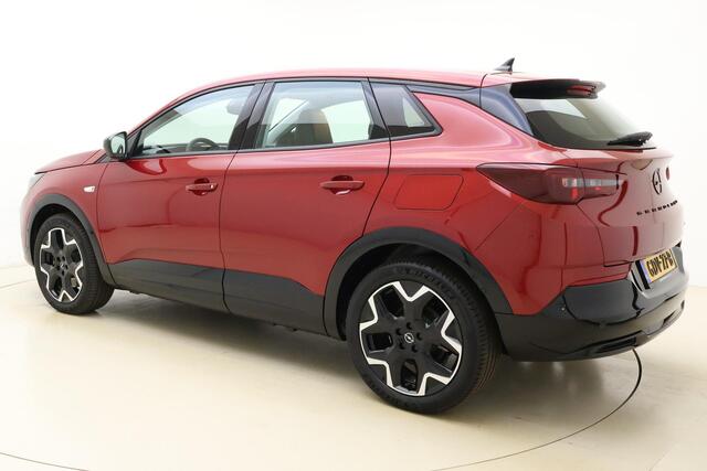 Opel Grandland 1.6 Turbo Plug-In Hybrid GS NIEUW | Navigatie | Afneembare trekhaak | 360 Graden Camera | Climate control | 19" Lichtmetalen velgen | Keyless