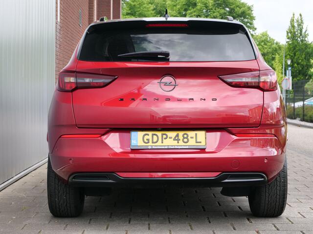 Opel Grandland 1.2 Turbo 130pk Ultimate Automaat LED / Navigatie / Camera