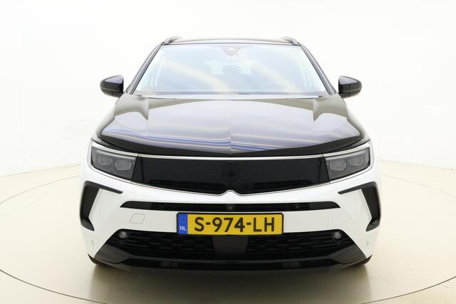 Opel Grandland 1.6 Turbo Plug-In Hybrid 300 pk 4x4 GSe | ECC | Winterpakket | Electrische Achterklep | Night vision | Camera | zeer compleet |