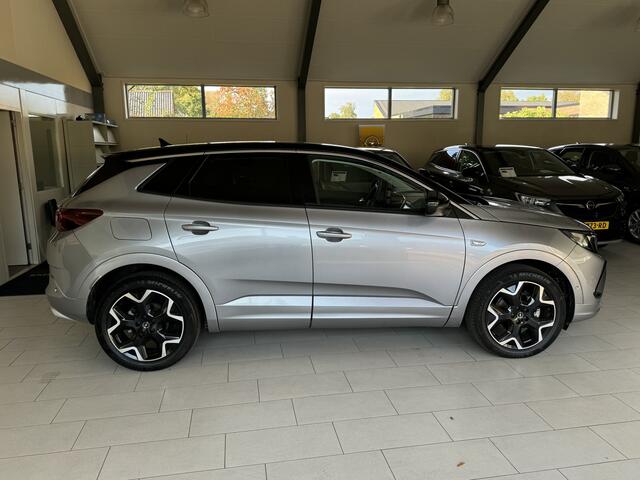 Opel Grandland 1.2 Turbo Elegance 130 Pk, Airco/ECC, Navigatie, Camera,