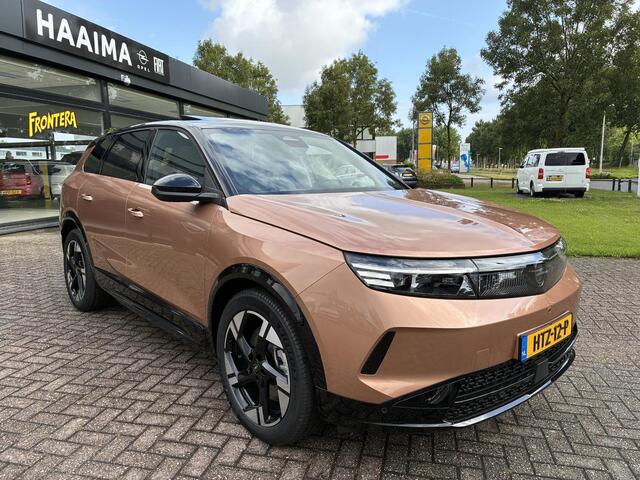 Opel Grandland Electric GS 73 kWh | Nieuw | 8 Jaar garantie | Elektrisch glazen panorama-dak | 20" LM-Velgen | Full-Options