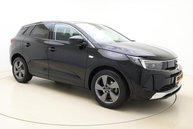 Opel Grandland 1.2 Turbo GS 130pk | Navigatie | Climate Control | Camera | Cruise Control | LED Verlichting | Parkeersensoren | Getint glas | Lichtmetalen velgen