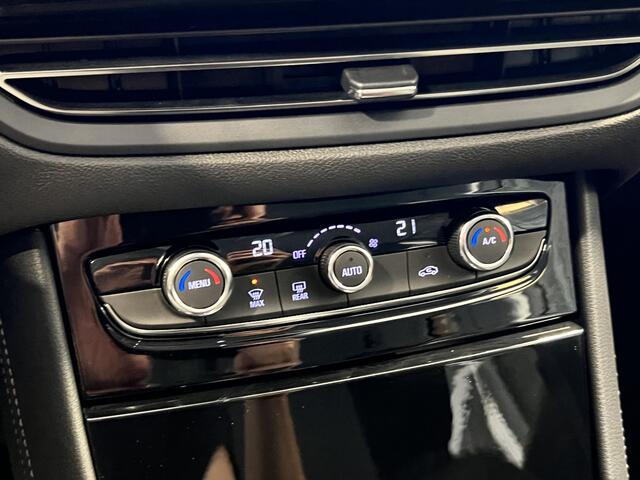 Opel Grandland 1.2 Turbo GS Line | Navigatie/Android/Apple Carplay | LM Velgen 18" | Achteruitrijcamera | Cruise Control | DAB | Airco |