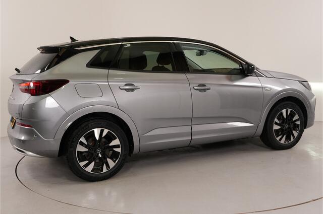 Opel Grandland 1.6 Turbo Plug-In Hybrid Elegance |