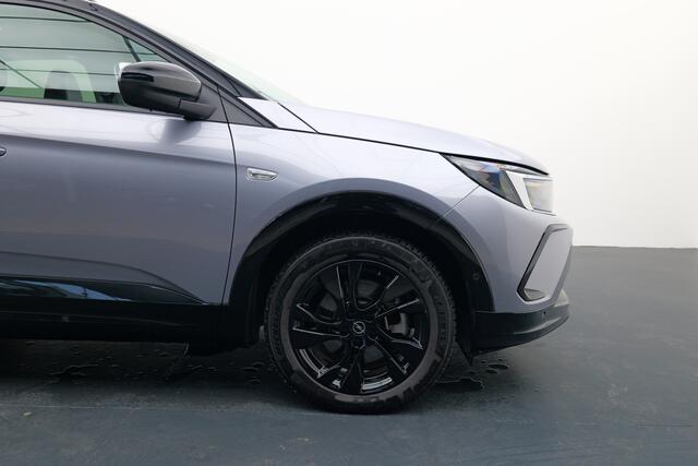 Opel Grandland 1.6 Turbo Plug-In Hybrid GS | Trekhaak | 18" Licht metaal | Stuurverwarming