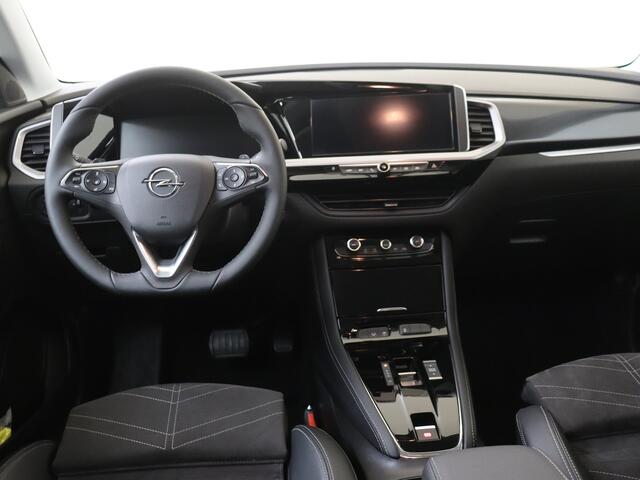 Opel Grandland 1.2 Turbo Hybrid Ultimate | AGR Stoelen | Elek. Achterklep | Camera | Carplay |