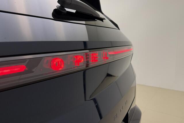 Opel Grandland Electric Business Edition 73 kWh 213pk | Lederen Bekleding | Panoramadak | Massagestoelen | Matrix Verlichting | Navigatie | Rondomzicht Camera | 20" Lichtmetalen Velgen | Cruise Control Adaptief | HUD