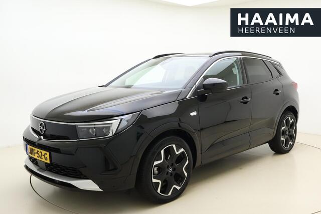 Opel Grandland 1.2 Turbo 130pk Automaat Ultimate | Navigatie | Camera | Alcantara | Elektrische achterklep | Stoel- en stuurverwarming | Verwarmbaar voorraam | 19" lichtmetalen velgen