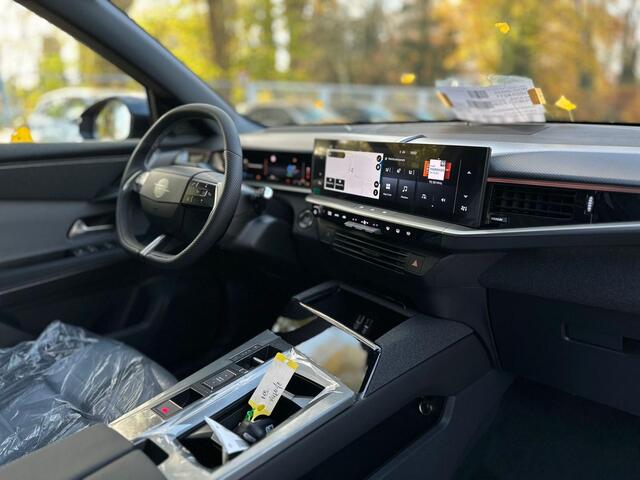 Opel Grandland 1.6 Turbo Plug-in-Hybrid Edition 2025 km 15 Nieuw model !! Hybride Uniek !! | 1.500 kg Trekgewicht | AGR Stoelen | Direct