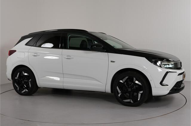 Opel Grandland 1.6 Turbo PHEV 300 pk 4x4 GSe | Trekhaak | El. achterklep |