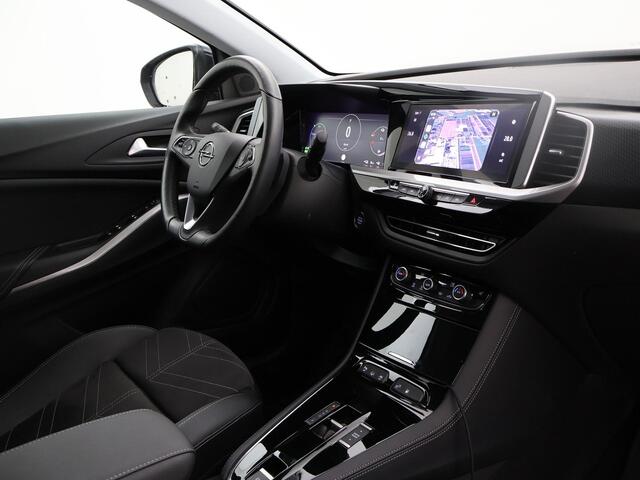 Opel Grandland 1.6 TURBO PLUG-IN 224 PK ULTIMATE + TREKHAAK | ADAPTIVE CRUISE | STUUR/STOELVERW. | LED