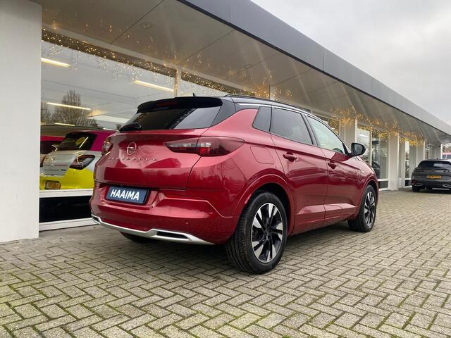 Opel Grandland 1.6 Turbo Plug-In Hybrid Ultimate | Automaat | Apple carplay | Electronic climate control | Navigatiesysteem | Parkeersensoren voor en achter