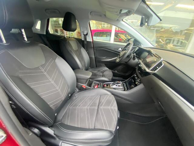 Opel Grandland 1.6 Turbo Plug-In Hybrid Ultimate | Automaat | Apple carplay | Electronic climate control | Navigatiesysteem | Parkeersensoren voor en achter