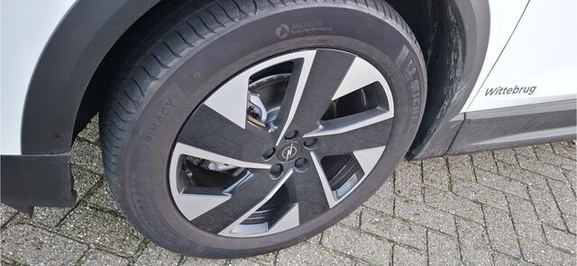 Opel Grandland 1.2 Turbo Hybrid GS * Zeer ruime SUV *