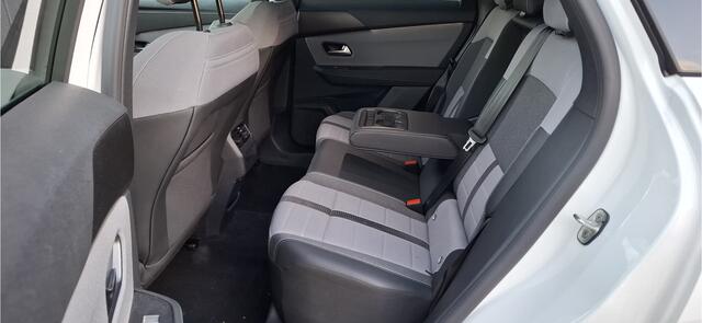 Opel Grandland 1.2 Turbo Hybrid GS * Zeer ruime SUV *