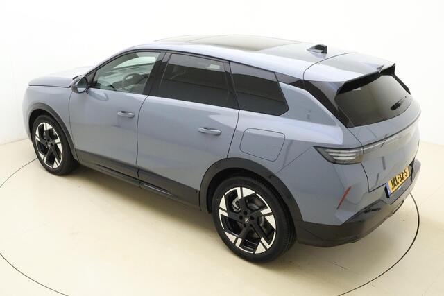 Opel Grandland 1.6 Turbo Plug-in-Hybrid GS | Nappa leder | LED matrix | 20'' lichtmetalen velgen | Panoramadak | HUD | Camera's rondom | Focal audio | Stoelmassage