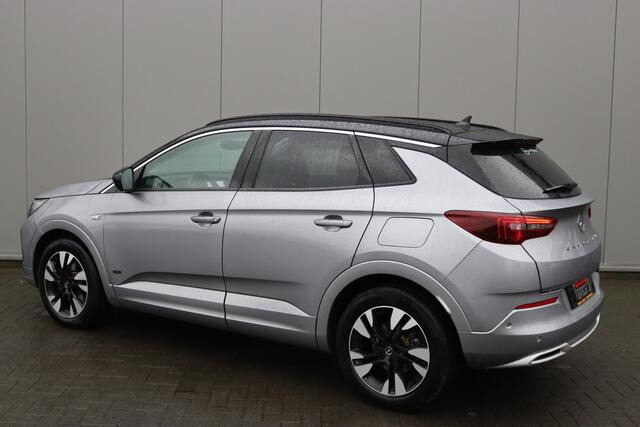 Opel Grandland 1.6T. Plug in Hybrid/PHEV 4x4 300PK Elegance Leder-pack/Elegance-pack