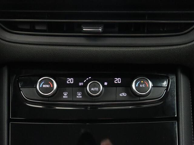 Opel Grandland 1.6 Turbo Plug-In Hybrid Level 3 | Trekhaak | Adaptive cruise | 360 Camera | Navigatie | Carplay | Stuurverwarming | Full LED | PHEV