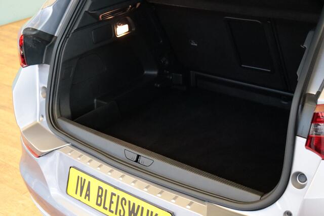 Opel Grandland 1.2 Turbo Ultimate Automaat | NAVI | CLIMA | 360-CAMERA | VRUIT/STUUR/STOELVERW | LANE-ASSIST |