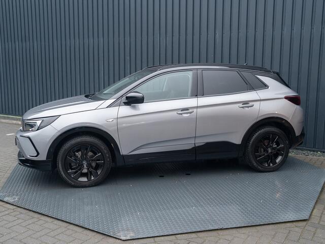 Opel Grandland 1.2 Turbo GS Line | Camera | Stoel & Stuur verw. | Navi | Prijs Rijklaar!!