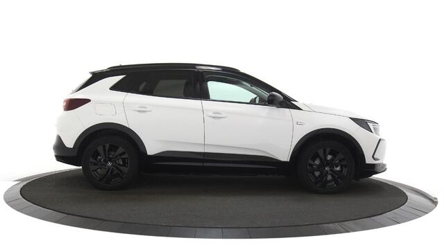 Opel Grandland 1.6 Turbo Plug-In Hybrid GS Navigatie / Camera / Carplay