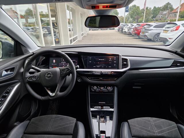 Opel Grandland 1.2 Turbo Ultimate | AGR - Stoelen | Climate & Cruise Control | 19INCH | Elektrische Achterklep | Stoelverwarming |