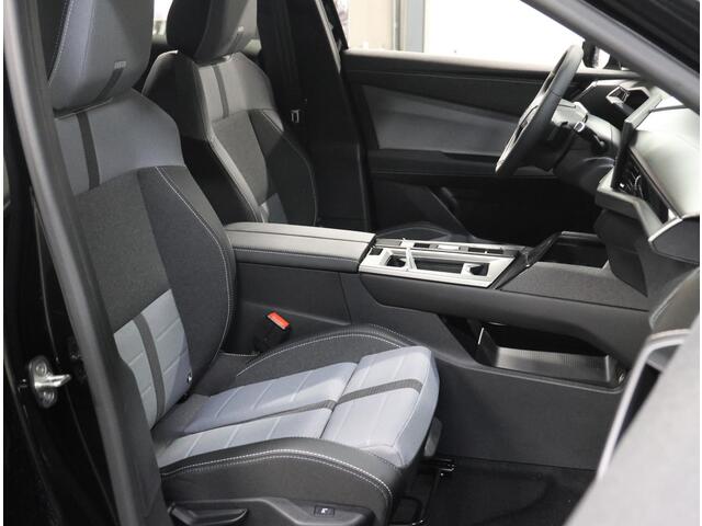 Opel Grandland Electric Business Edition 73 kWh 214PK | AGR-stoelen | Adaptieve Cruise Control | 360° Camera | Elektrische achterklep | FOCAL soundsystem | Warmtepomp | Head-up | Panorama dak |