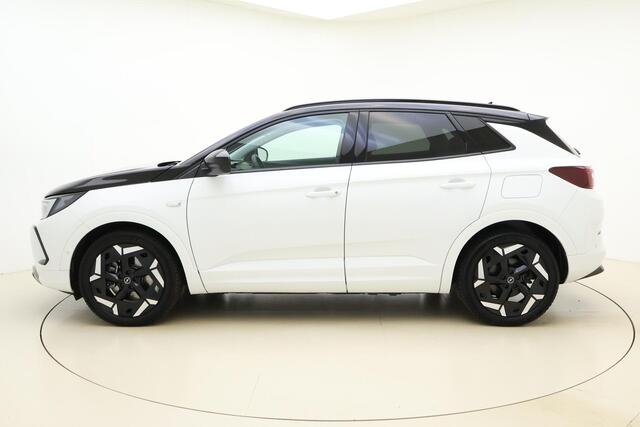 Opel Grandland 1.6 Turbo Plug-In Hybrid 300pk 4x4 GSe | Adaptive Cruise Control | 360° Camera | Stoelverwarming | Elektrische achterklep | Night Vision | Camera | 19'' LM Velgen