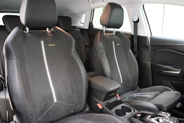 Opel Grandland 1.6 Turbo Plug-In Hybrid 300pk 4x4 GSe | Adaptive Cruise Control | 360° Camera | Stoelverwarming | Elektrische achterklep | Night Vision | Camera | 19'' LM Velgen