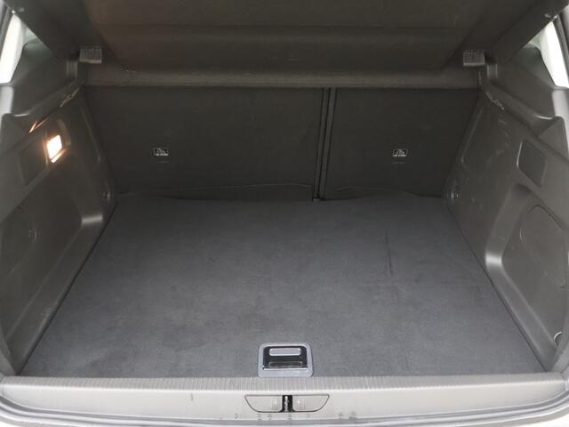 Opel Grandland 1.6 PHeV Business Elegance El. Achterklep Winterpakket Géén Afle