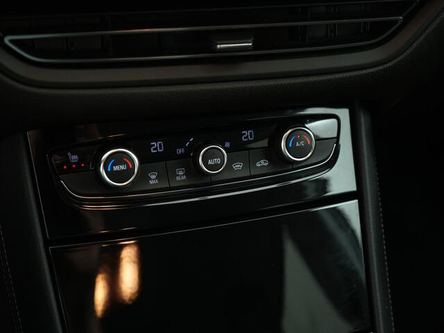 Opel Grandland 1.2 TURBO 130PK ULTIMATE EAT8 | Carplay | Voorruitverwarming | Camera