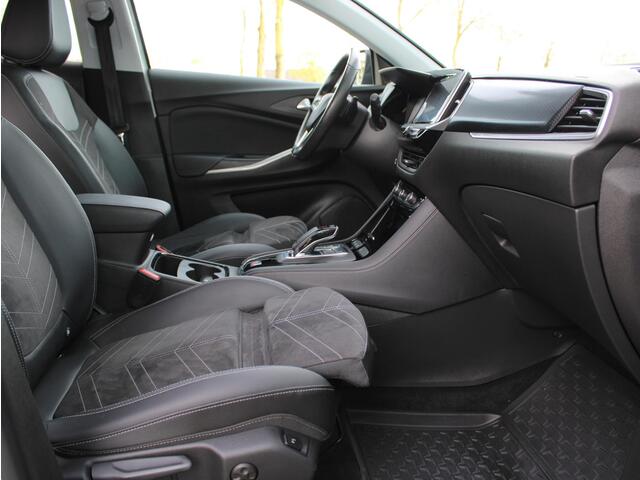 Opel Grandland 1.2 Turbo Ultimate Automaat | Navi / Camera / Climate