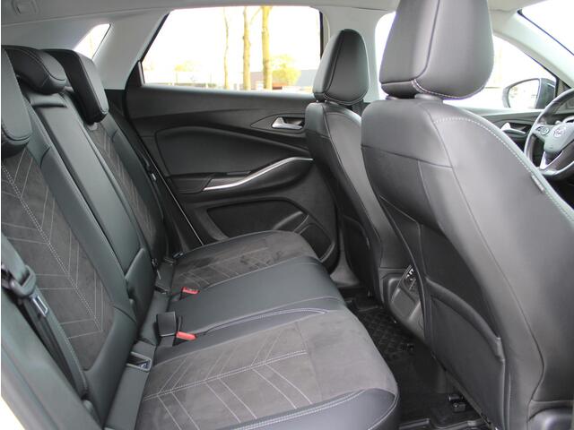 Opel Grandland 1.2 Turbo Ultimate Automaat | Navi / Camera / Climate