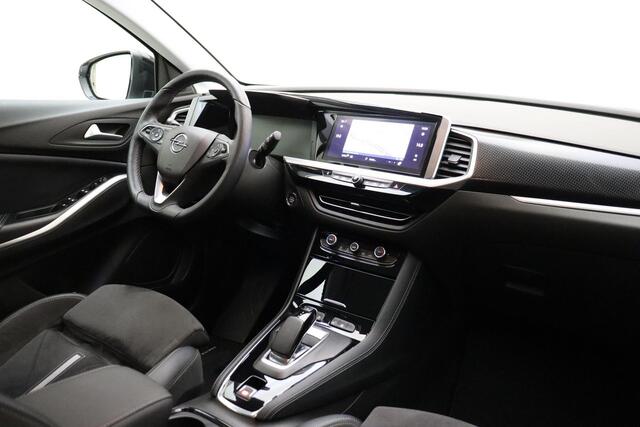 Opel Grandland 1.6 Turbo Plug-In Hybrid 300pk 4x4 GSe | Adaptive Cruise Control | 360° Camera | Stoelverwarming | Elektrische achterklep | Night Vision | Camera | 19'' LM Velgen