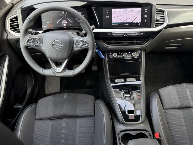 Opel Grandland 1.2 Turbo GS l Stuurverwarming l Camera l Stoelverwarming l Apple Carplay l