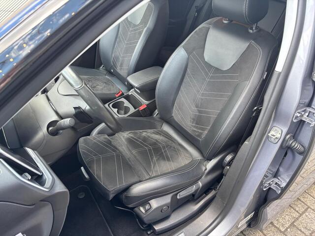 Opel Grandland Ultimate 1.6 PHEV Hybrid4 300pk e-EAT8 4x4 | ALCANTAR / LEDER | TREKHAAK | MATRIX LED | PURE PANEL | NAVI PRO | 360° CAMERA | WINTER PACK | ELEK. A.KLEP | ISOFIX |