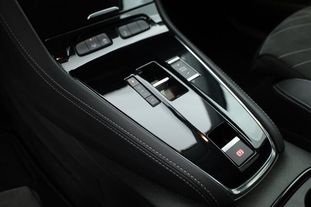 Opel Grandland 1.2 Turbo Ultimate | Dig. Cockpit |Trekhaak | Camera | Stoel-Stuurverw. | Adapt. Cruise | Keyless | Apple CarPlay & Android Auto