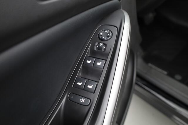 Opel Grandland 1.2 Turbo Ultimate | Dig. Cockpit |Trekhaak | Camera | Stoel-Stuurverw. | Adapt. Cruise | Keyless | Apple CarPlay & Android Auto