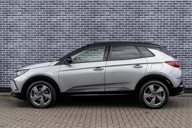 Opel Grandland 1.6 Turbo Plug-In Hybrid GS Line | PHEV | AGR Stoelen | Keyless Entry | Elektrische Achterklep | Navigatie | Apple Carplay | Android Auto | Alcantara | 360 Graden Camera | Parkeersensoren | LED Koplampen