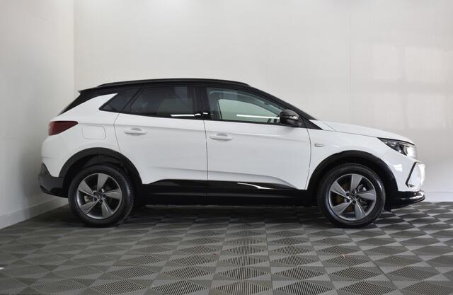 Opel Grandland 1.2 Turbo 130PK GS-LINE